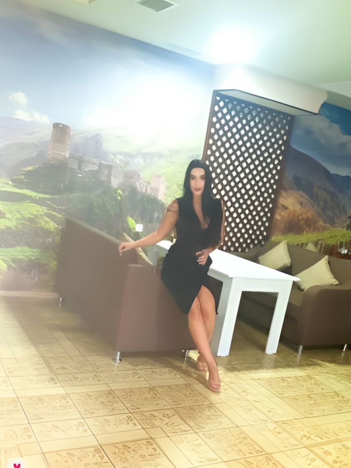 Инга привлекальеная девушка из Кулоя цена от 4000 руб