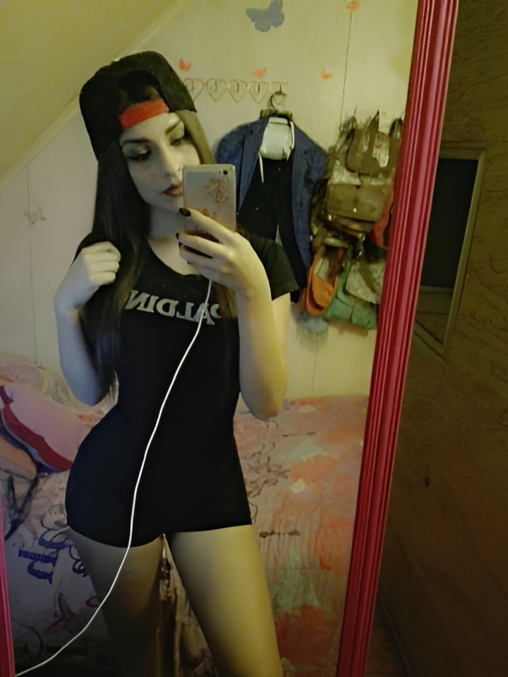 Рената привлекальеная девушка из Кулоя цена от 2500 руб