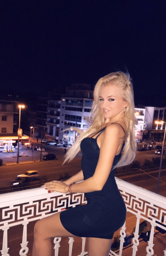 Кира привлекальеная девушка из Кулоя цена от 3500 руб