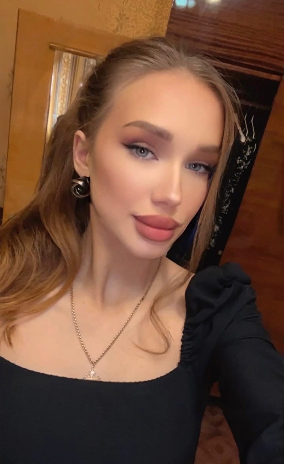 Машка привлекальеная девушка из Кулоя цена от 3000 руб