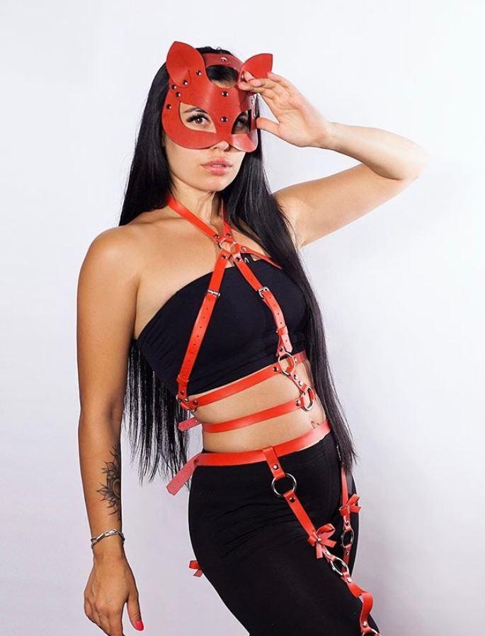 🎥 Ариша привлекальеная девушка из Кулоя цена от 4000 руб