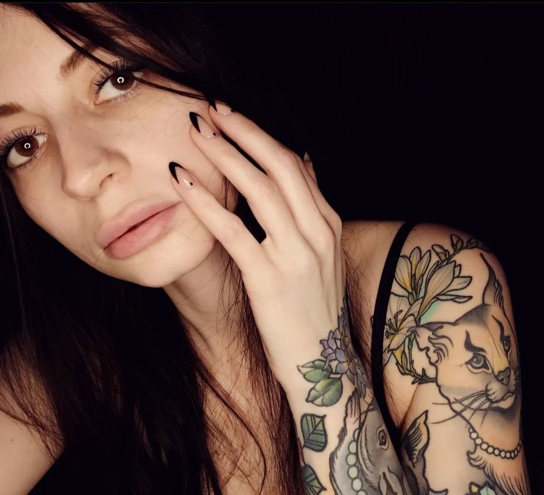 Дарья привлекальеная девушка из Кулоя цена от 8000 руб