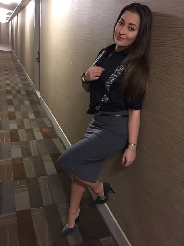 Мирослава привлекательная девушка из Кулоя цена от 1500 руб