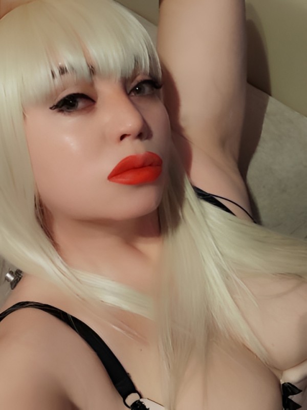 Ника привлекательная девушка из Кулоя цена от 3000 руб