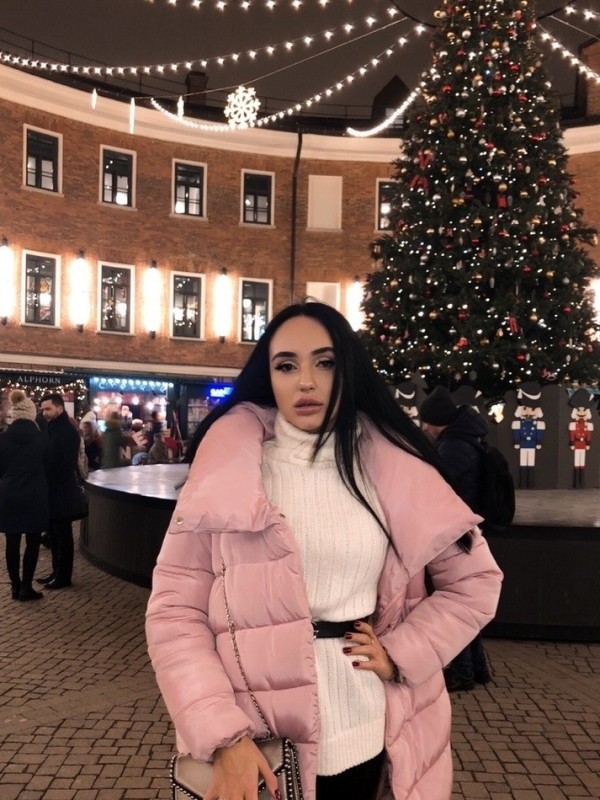 Арина привлекательная девушка из Кулоя цена от 3000 руб