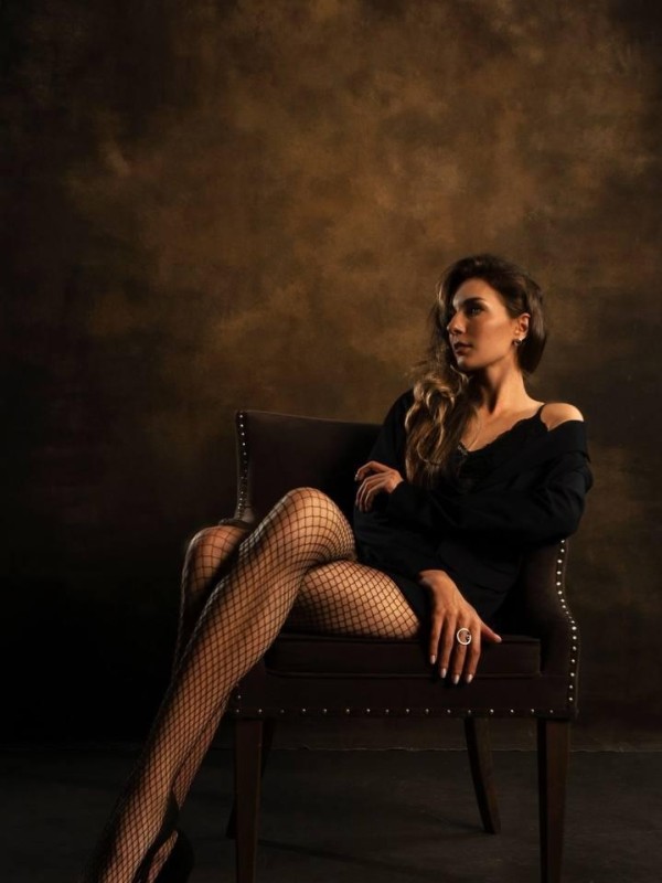 Зарина привлекательная девушка из Кулоя цена от 5000 руб